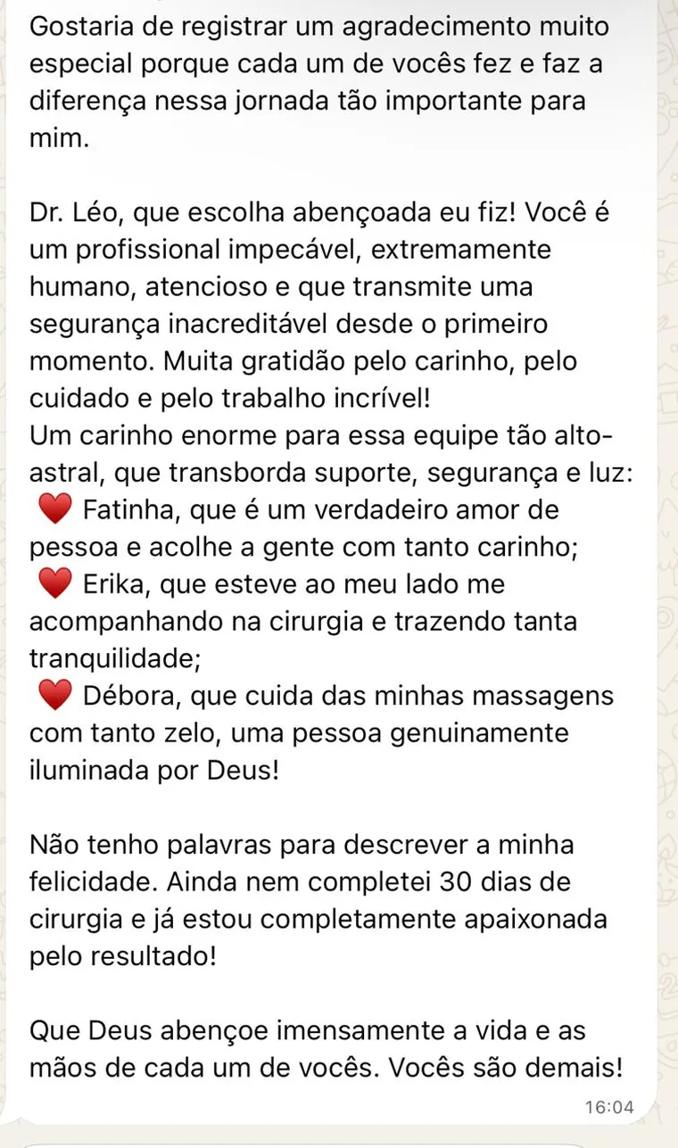 Depoimento de paciente por WhatsApp sobre o Dr. Leonardo e a equipe Fatinha, Erika e Débora
